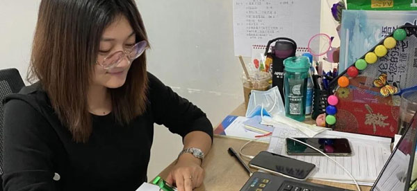 【小倫敦·最美教師】趙靜：因?yàn)闊釔?ài)，所以選擇
